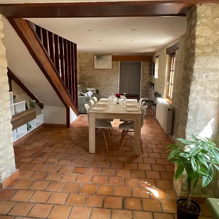Gesse, Maison Avec Terrasse