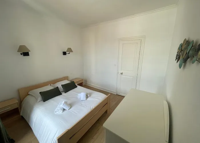 Gesse, Maison Avec Terrasse *